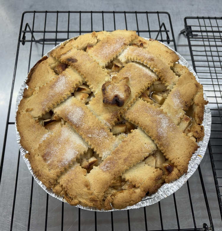 Baking One Class made a double pie crust apple pie to take home for Thanksgiving! 