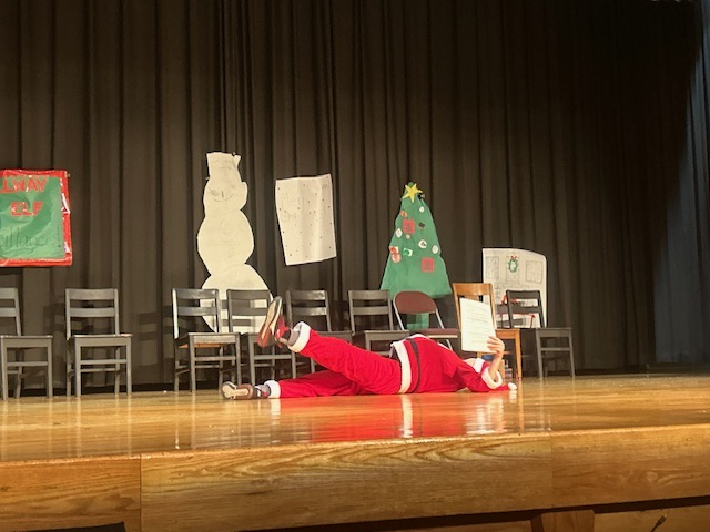 On December 22, Mrs. Throndson’s homeroom performed a readers’ theater for fellow 4th graders and their families. The kids knocked it out of the park! 
