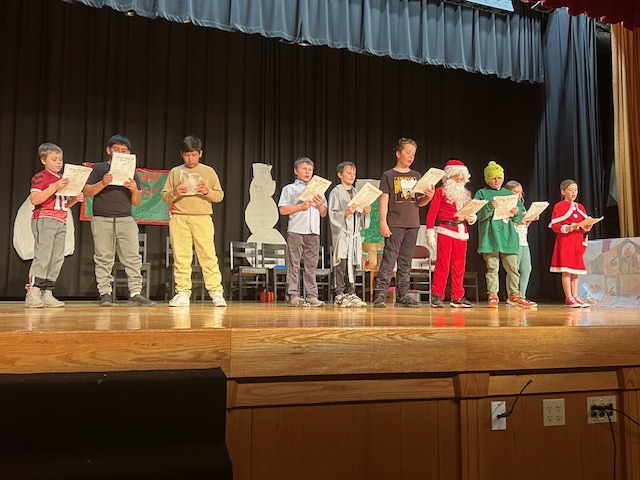 On December 22, Mrs. Conary’s homeroom shared a readers’ theater performance with fellow 4th graders and their families. The audience loved it—future actors and actresses for sure! IMG_8036.jpg