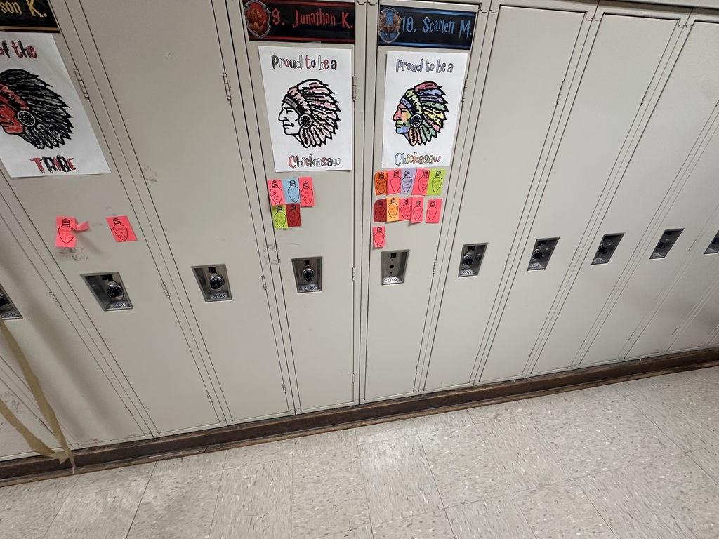 We wrapped up the month of December with another reading challenge in 4th grade! Each bulb represents an hour of reading!