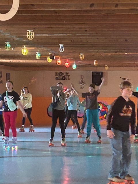 Our 4th graders had an absolute blast at their 2nd quarter reward party—skating in town! 🛼🎉 Lots of smiles, laughter, and unforgettable memories were made. Thank you to everyone who supports our raffle—your generosity helps make fun, motivating opportunities like this possible for our students. We truly couldn’t do it without you! 