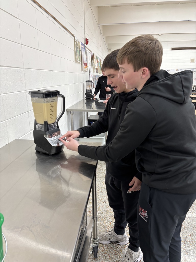 Advanced Foods ended their Beverage Unit with a Smoothie Competition. 