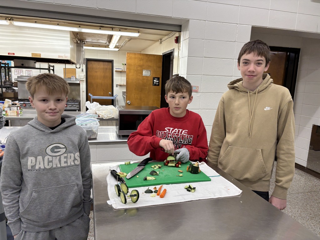 Knife cutting skills continue in 7th FCS class. Last week they cut up vegetables and made a dip. They learned how to peel and slice. How to make a vegetable safe to cut so it does not roll. This week they made veggie cars to hone their knife skills. 