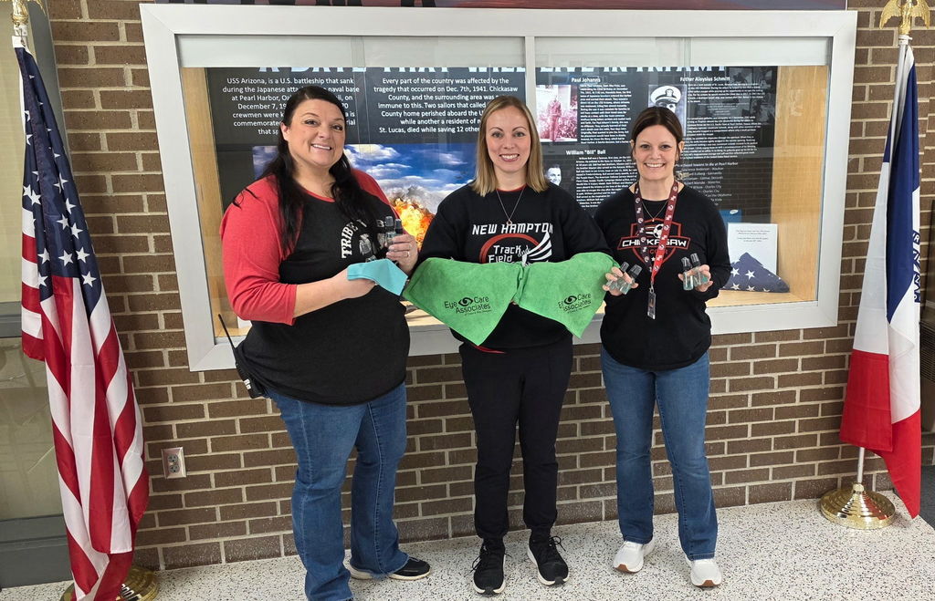 Clear Vision, Bright Futures! 👓✨ A huge "Thank You" to Eye Care Associates in New Hampton for their incredibly generous donation of eyeglass supplies for our students across the district! From mini lens cleaners to microfiber cloths, these supplies ensure our students can keep their vision clear and their glasses in great shape throughout the school day. It’s local partners like Eye Care Associates that make our community such a supportive place for our kids to learn and grow. We are so grateful for your investment in our students' success! 🍎💙 #NewHamptonStrong #EyeCareAssociates #CommunityPartners #StudentSuccess #ThankYou