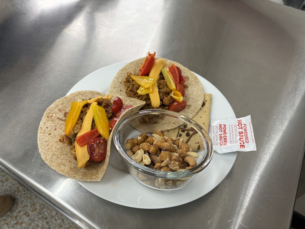 Foods II (two sections) had a guest speaker (Tristan Vanatta) from the National Guard. Vanatta did an MRE (meals ready to eat) challenge with both sections. The student could add ingredients and spices to their dish. Plating and taste were judge and the winners were freshmen: Camden Bruess, Ben Carlton, Cade Orr, and Kingsley Paulsen. Mrs. Schmitt did not get a picture of the winning meal, but of a few of the runner-ups.