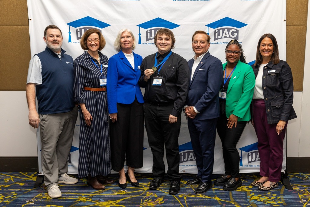 On March 26, iJAG students who qualified for the state Career Development Conference competed in Des Moines, IA. RW Pethoud presented his idea in the Business Plan category. Danielle Ellingson participated in a mock interview with her stellar resume and cover letter. Sophie Rivera, Vincent Pomfrey, and Preston Hubka presented their community service project, a meal packaging day (occurring May 9 at NHHS) in collaboration with The Outreach Program, in the L.O.V.E. Project category. Tanner Hubka presented his financial budget for his freshman year of college in the Financial Budget category where he scored 1st place, earning him a spot at Nationals in Salt Lake City, Utah. All of these iJAG members exhibited astounding work-ethic, amazing communication skills, and grew their confidence even more. Ms. Jirak is so proud of them! 