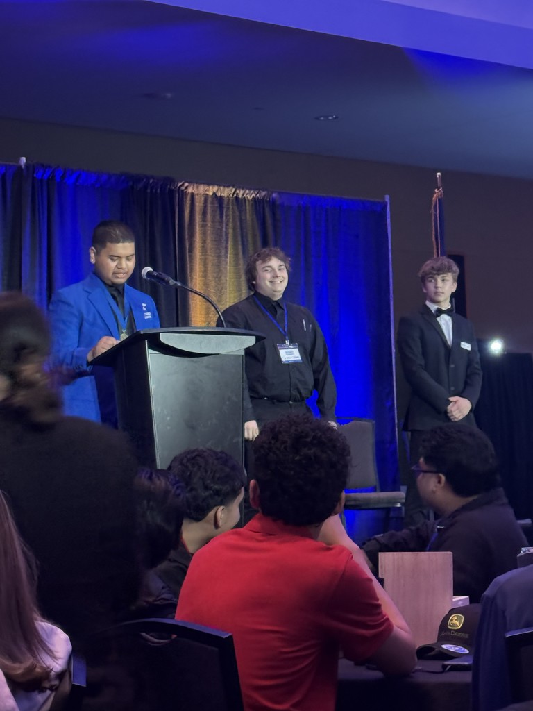 On March 26, iJAG students who qualified for the state Career Development Conference competed in Des Moines, IA. RW Pethoud presented his idea in the Business Plan category. Danielle Ellingson participated in a mock interview with her stellar resume and cover letter. Sophie Rivera, Vincent Pomfrey, and Preston Hubka presented their community service project, a meal packaging day (occurring May 9 at NHHS) in collaboration with The Outreach Program, in the L.O.V.E. Project category. Tanner Hubka presented his financial budget for his freshman year of college in the Financial Budget category where he scored 1st place, earning him a spot at Nationals in Salt Lake City, Utah. All of these iJAG members exhibited astounding work-ethic, amazing communication skills, and grew their confidence even more. Ms. Jirak is so proud of them! 