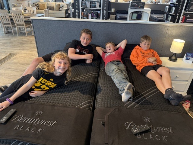 Yesterday, the 4th graders visited Dungey’s furniture to get some inspiration for what they wanted to have inside their dream bedroom. For their PBL project, students are to design their own dream bedroom and will be making a 3D model of their room!