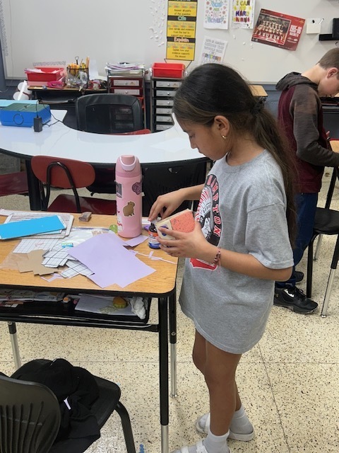 Last day of building for the 4th grade Dream Bedroom PBL project!  These kids have been amazing—showing creativity, problem-solving, and so much perseverance as they brought their ideas to life with their 3D models. This week, we’re shifting gears to writing as they draft persuasive letters to their parents, trying to convince them to make their dream bedrooms a reality. We can’t wait to see how they use their hard work and designs to support their arguments!