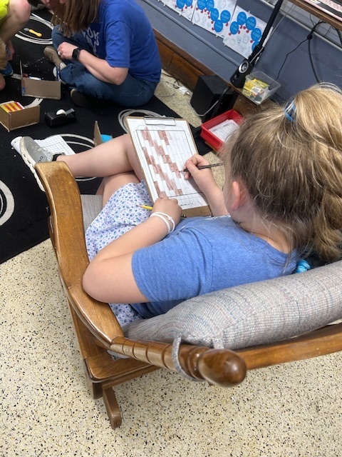 Last day of building for the 4th grade Dream Bedroom PBL project!  These kids have been amazing—showing creativity, problem-solving, and so much perseverance as they brought their ideas to life with their 3D models. This week, we’re shifting gears to writing as they draft persuasive letters to their parents, trying to convince them to make their dream bedrooms a reality. We can’t wait to see how they use their hard work and designs to support their arguments!