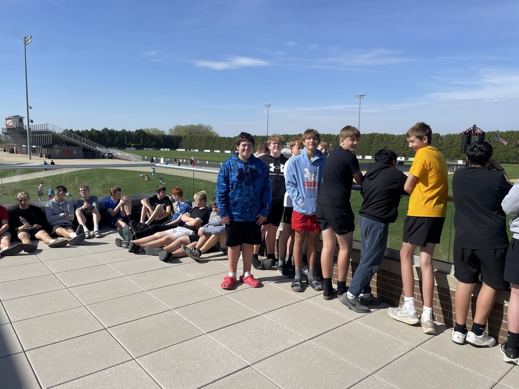 Middle School students enjoying some sunshine on TRIBE day! 🌞