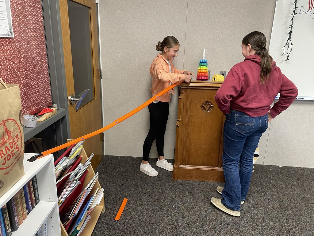Middle School Endmester class Chain Reaction Champs kicked off their first build today! 🔔 Students are challenged to ring a bell using 1 ramp and a minimum of 3 unique steps in their chain reaction. The students can’t wait to see these creative designs come to life!