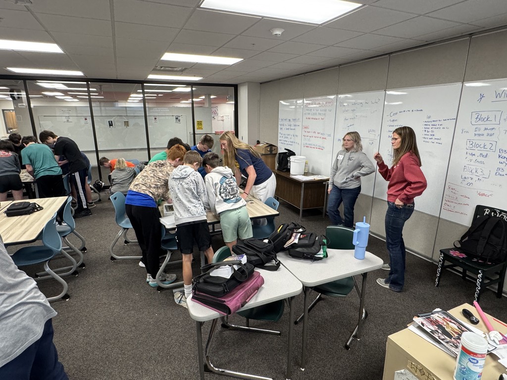 Yesterday Reicks View Farms stopped by Rooftop BBQ to help the students understand how their meat goes from the farm to the table. Thank you Emily and Madeline for sharing your knowledge!