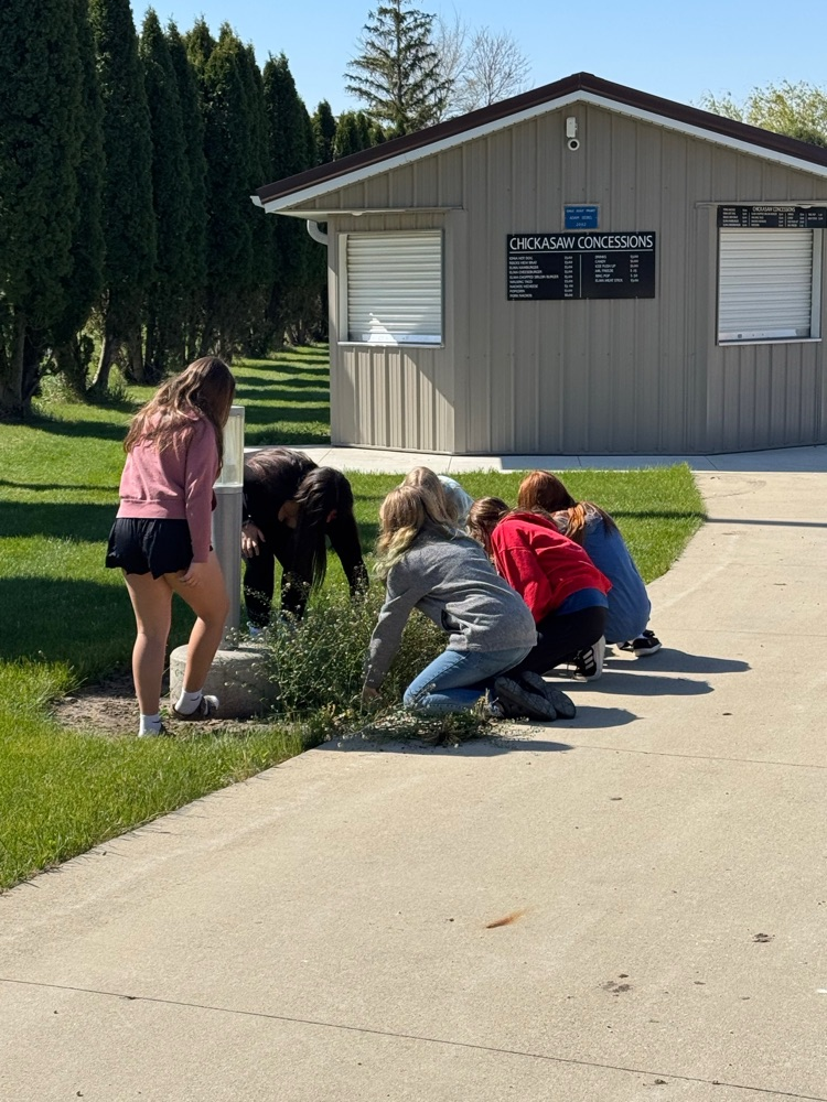 : Students enjoyed getting their hands dirty this morning with a trip to the greatest ballparks in Northeast Iowa.