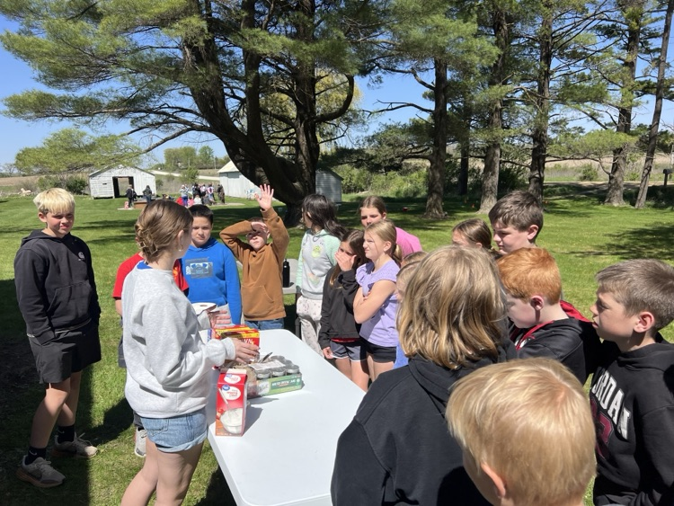 The fifth graders enjoyed a field trip to Norman Borlaug’s boyhood farm in Cresco today!! 