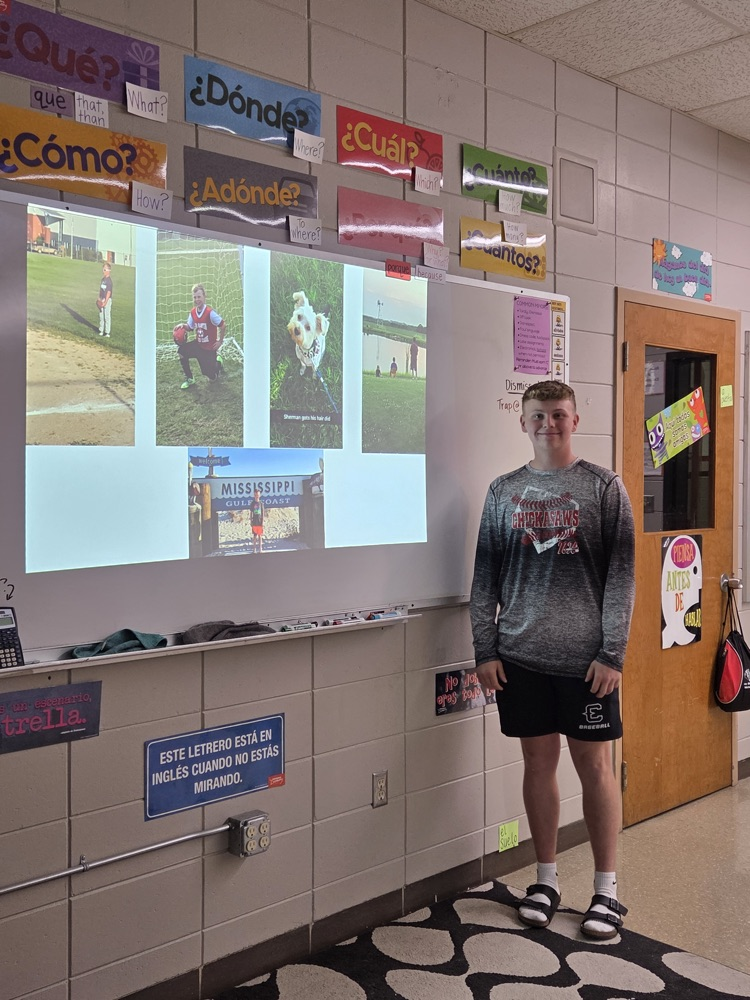 Seniors in Mrs. Macon's Spanish IV classes enjoyed lunch at Rancho Viejo on Wednesday. They also presented to their classmates this week their final project, "Candi era niño" where they had