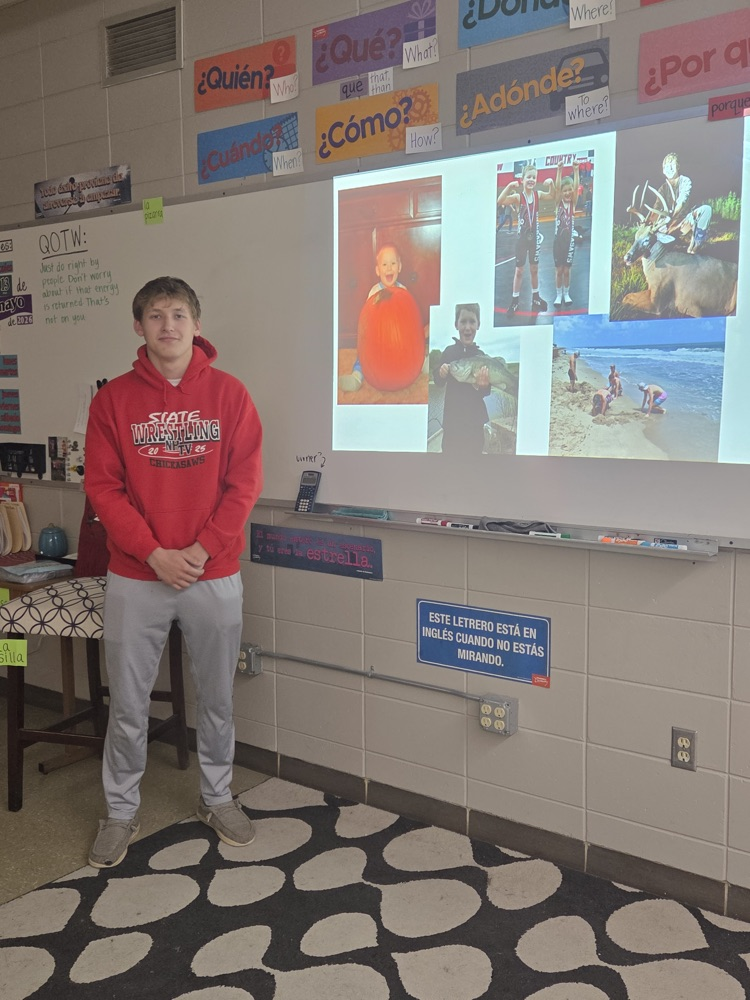 Seniors in Mrs. Macon's Spanish IV classes enjoyed lunch at Rancho Viejo on Wednesday. They also presented to their classmates this week their final project, "Candi era niño" where they had