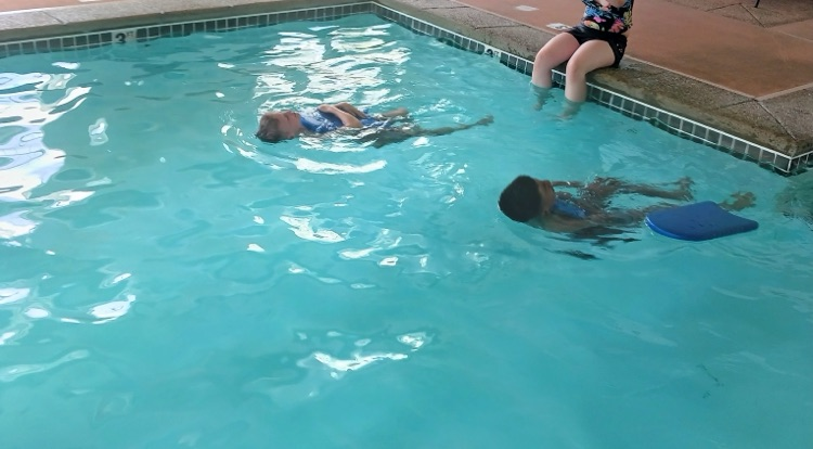 The students have been making a splash in their Water Smart class! 🌊 Students have been building confidence in the water while practicing important safety skills such as floating, breath control, treading water, and different swim strokes.
