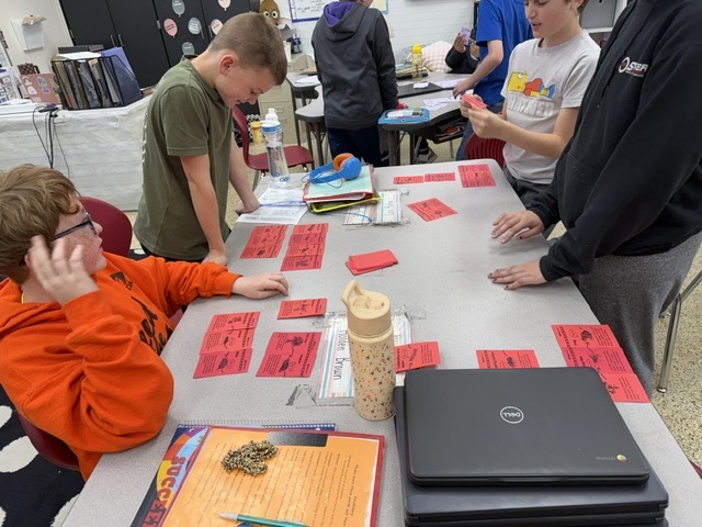 4th Grade students in Mrs. Conary's class have been learning about everything “Living Things”.