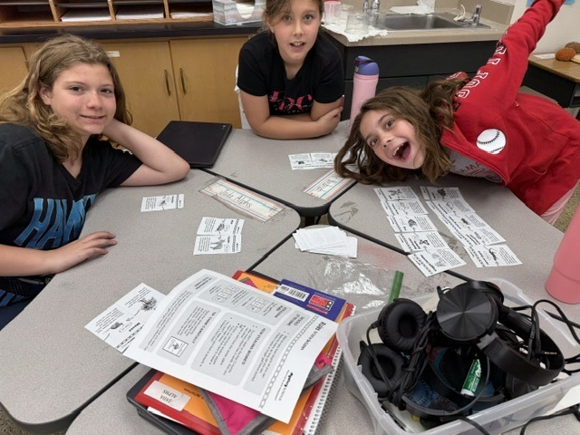 4th Grade students in Mrs. Conary's class have been learning about everything “Living Things”.