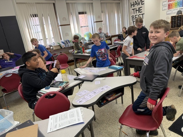 4th Grade students in Mrs. Conary's class have been learning about everything “Living Things”.