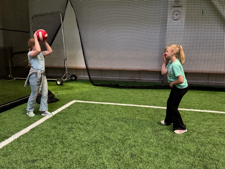 Check out 5th graders having fun during their 4th quarter reward at the Sportsplex in Waterloo! l