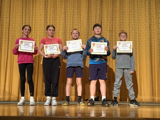 th grade had their last quarter awards ceremony on the last day of school! Lots of awards were handed out to students across all subjects. 