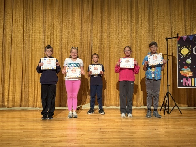 4th grade had their last quarter awards ceremony on the last day of school! Lots of awards were handed out to students across all subjects.