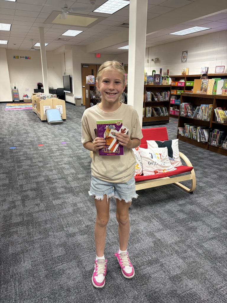 Congratulations to these students for completing their summer reading challenge! 