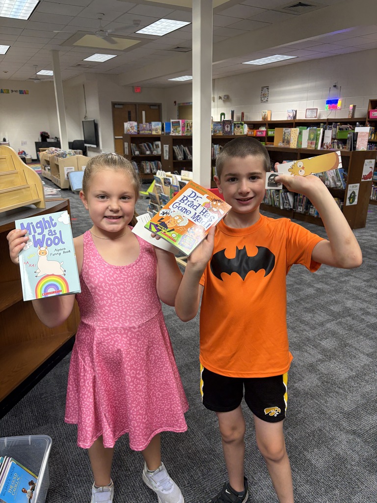 Congratulations to these students for completing their summer reading challenge! 