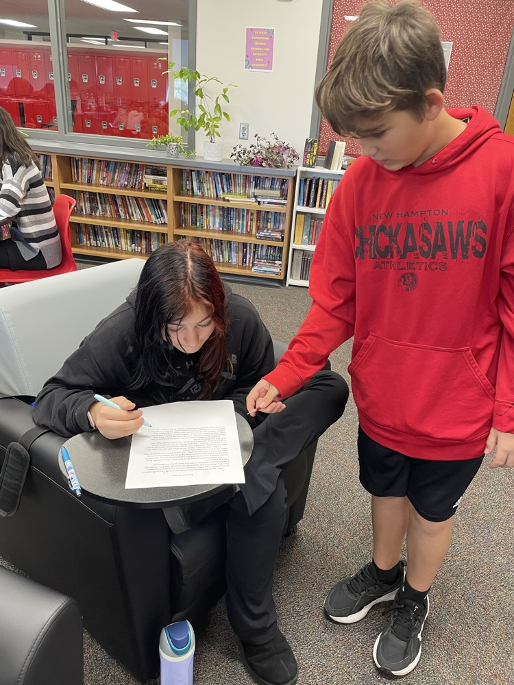 When 7th graders become the essay editors! Hunting for spelling, grammar, and punctuation mistakes like pros!