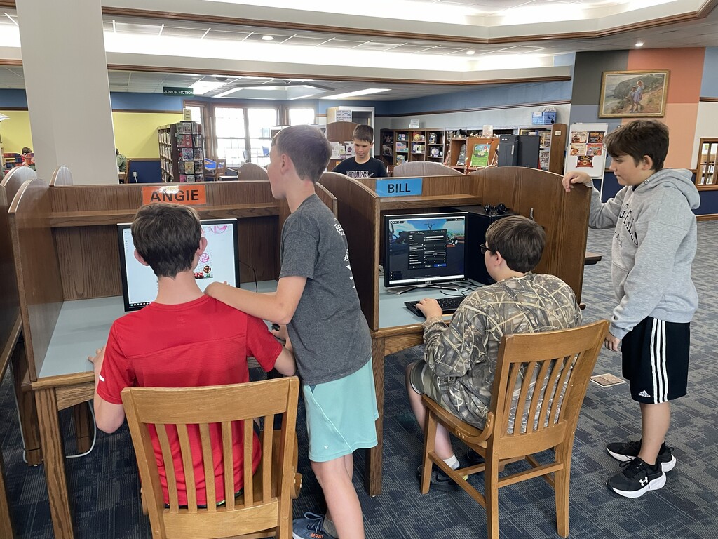 7th graders had the opportunity to walk to the library yesterday. Thank you Carrie for teaching us about all that the New Hampton Public Library has to offer! 