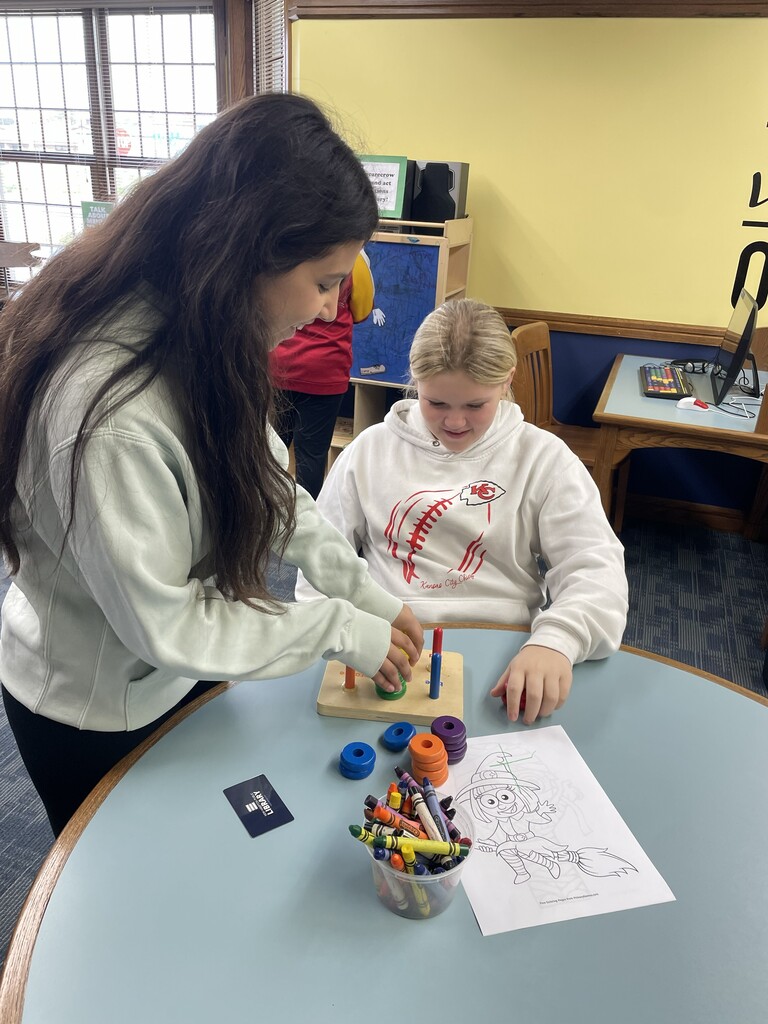 7th graders had the opportunity to walk to the library yesterday. Thank you Carrie for teaching us about all that the New Hampton Public Library has to offer! 