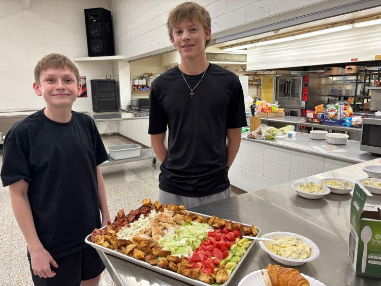 Advanced Foods finished their unit on Salads & Dressing. 