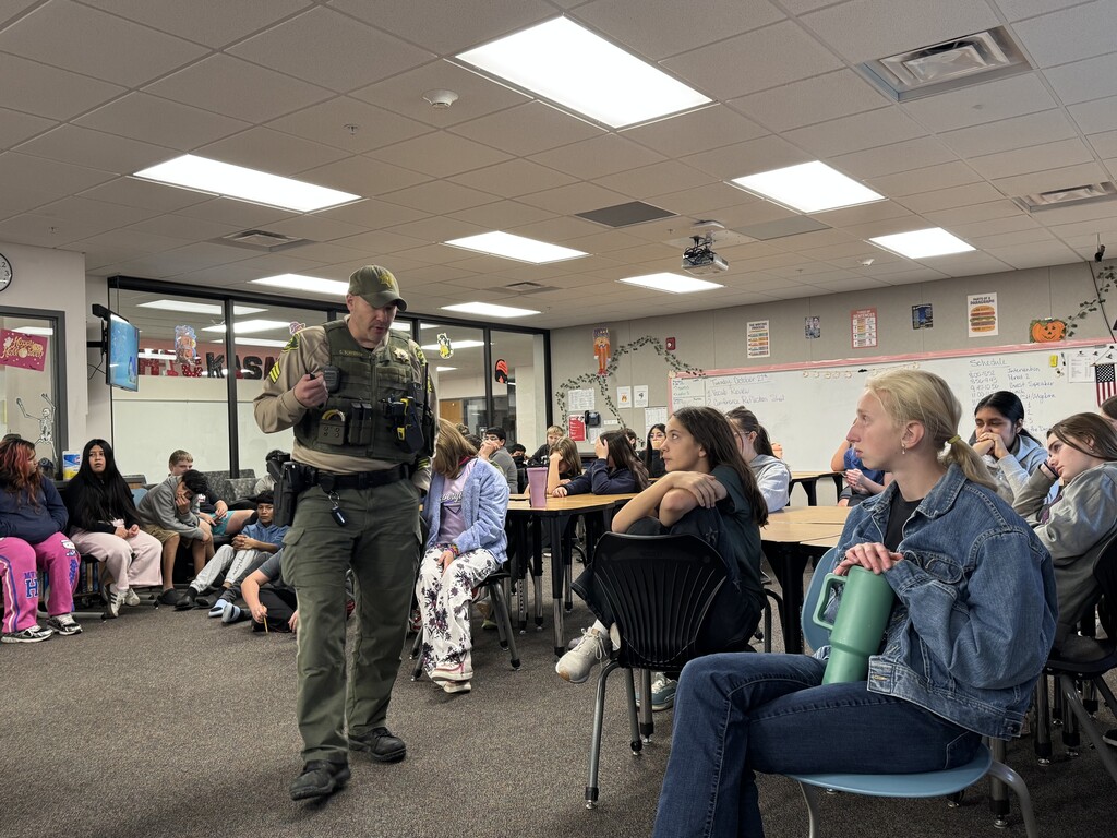Today the 8th grade met with Sergeant Schveigert to talk about Decision Making and Consequences. The conversation included cause and reaction, planning for the future, and making decisions that lead to positive outcomes. 