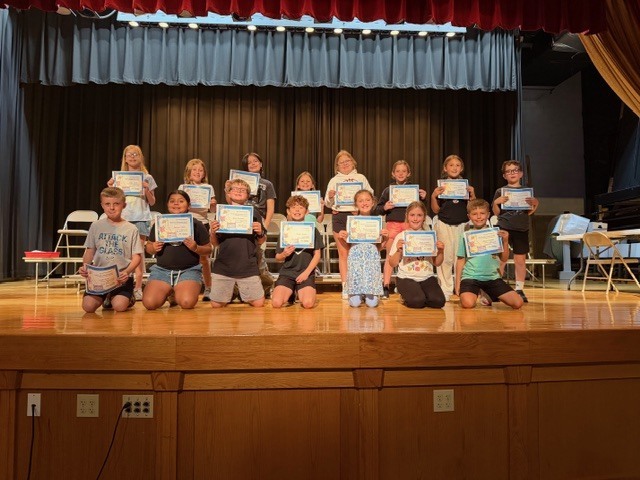 The 4th grade teachers are so proud of the students and all the hard work they have shown throughout the first quarter! Each day, students have continued to show up, put forth their best effort, and work toward reaching their goals. Friday, The students celebrated their accomplishments, dedication, and growth. Every effort matters, and everyone is so proud of the progress the students are making. Congratulations to all of the award recipients, and keep up the amazing work!