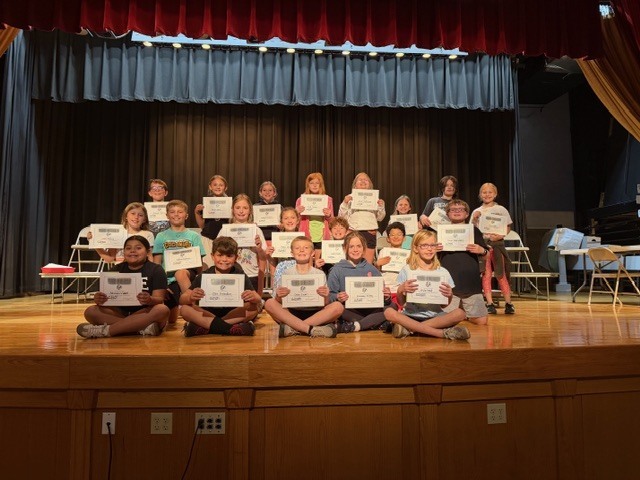 The 4th grade teachers are so proud of the students and all the hard work they have shown throughout the first quarter! Each day, students have continued to show up, put forth their best effort, and work toward reaching their goals. Friday, The students celebrated their accomplishments, dedication, and growth. Every effort matters, and everyone is so proud of the progress the students are making. Congratulations to all of the award recipients, and keep up the amazing work!