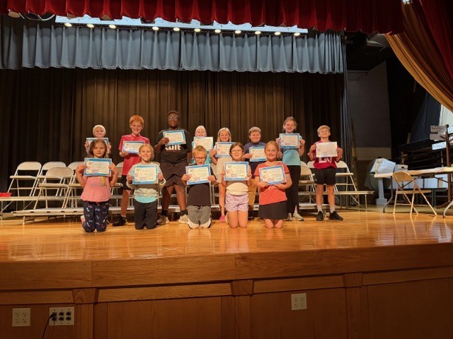 The 4th grade teachers are so proud of the students and all the hard work they have shown throughout the first quarter! Each day, students have continued to show up, put forth their best effort, and work toward reaching their goals. Friday, The students celebrated their accomplishments, dedication, and growth. Every effort matters, and everyone is so proud of the progress the students are making. Congratulations to all of the award recipients, and keep up the amazing work!