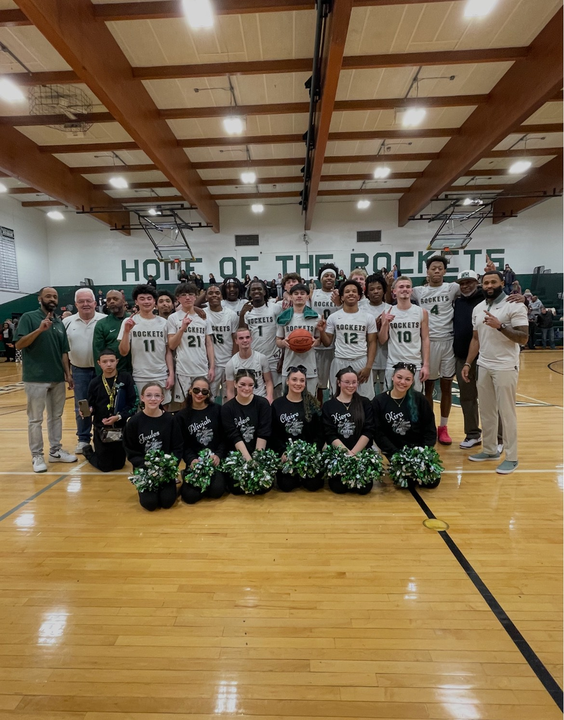 boys basketball team