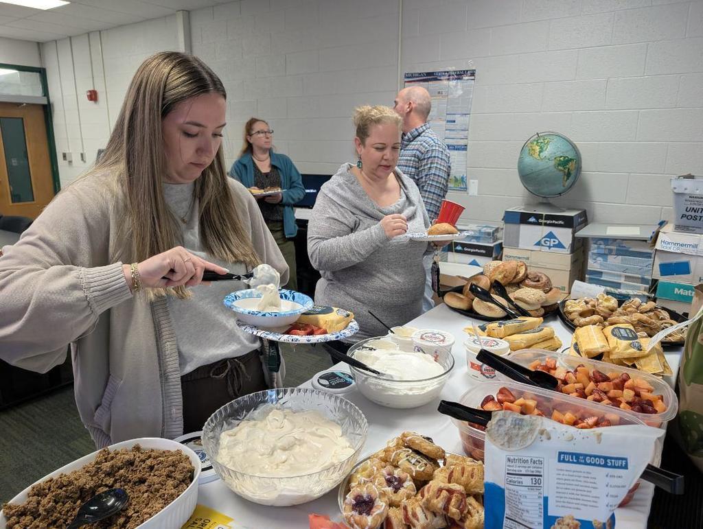 DECA breakfast photo