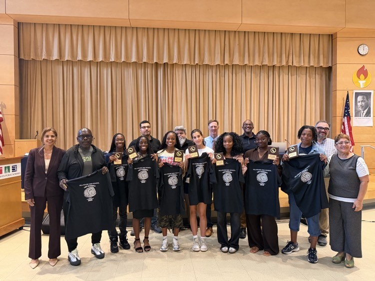 Hillhouse girls track team