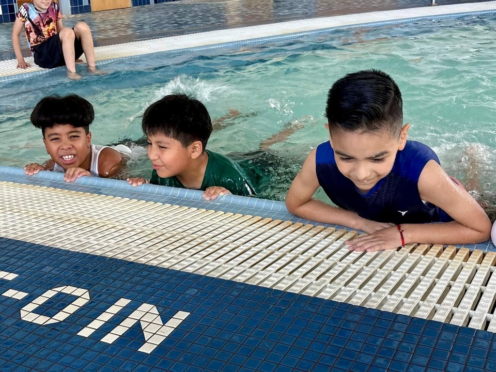 pool 6