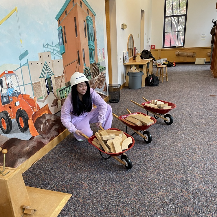 Education Pathway Students visit CT Children’s Museum