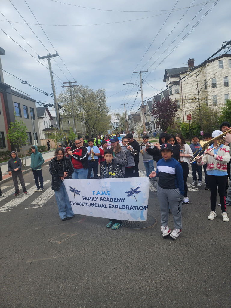 parade 9