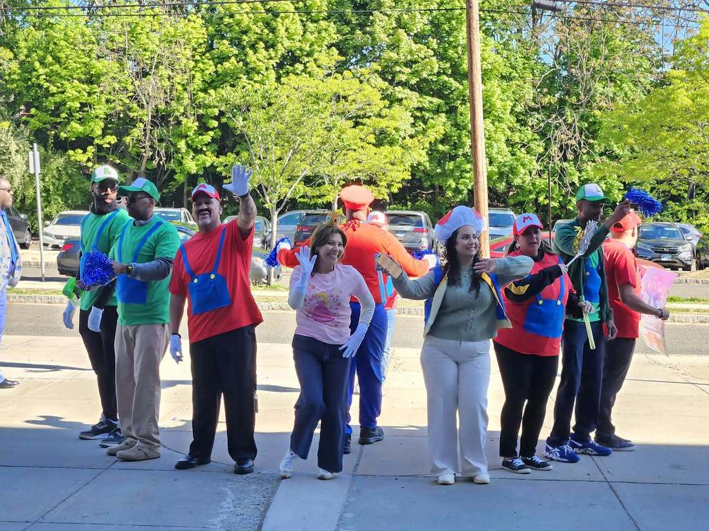 YFCE Staff visits Clinton Ave