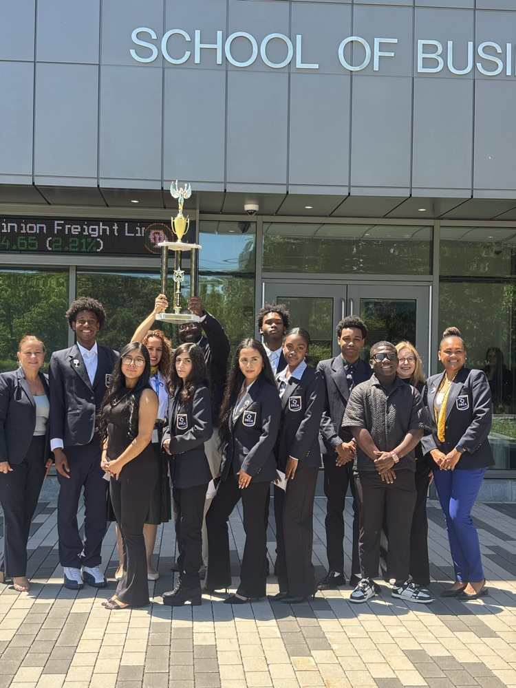 NHPS Pitch Competition 