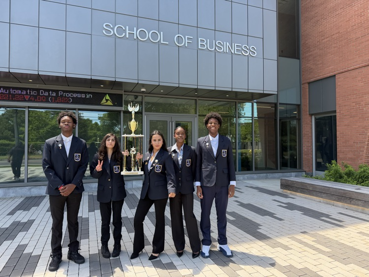 NHPS Pitch Competition 