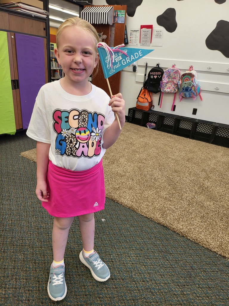 1st day of school 2nd grade yay