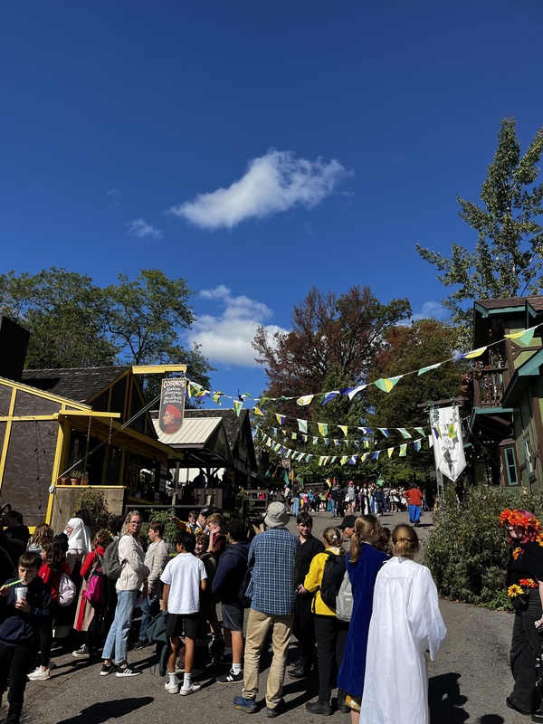 7th grade students at Pa Renaissance Faire