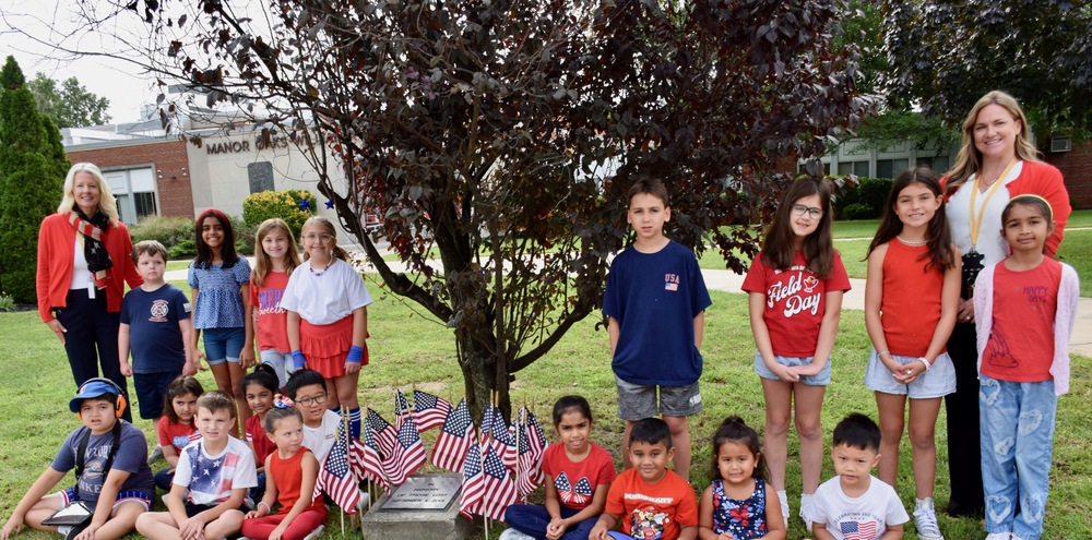 Manor Oaks School students